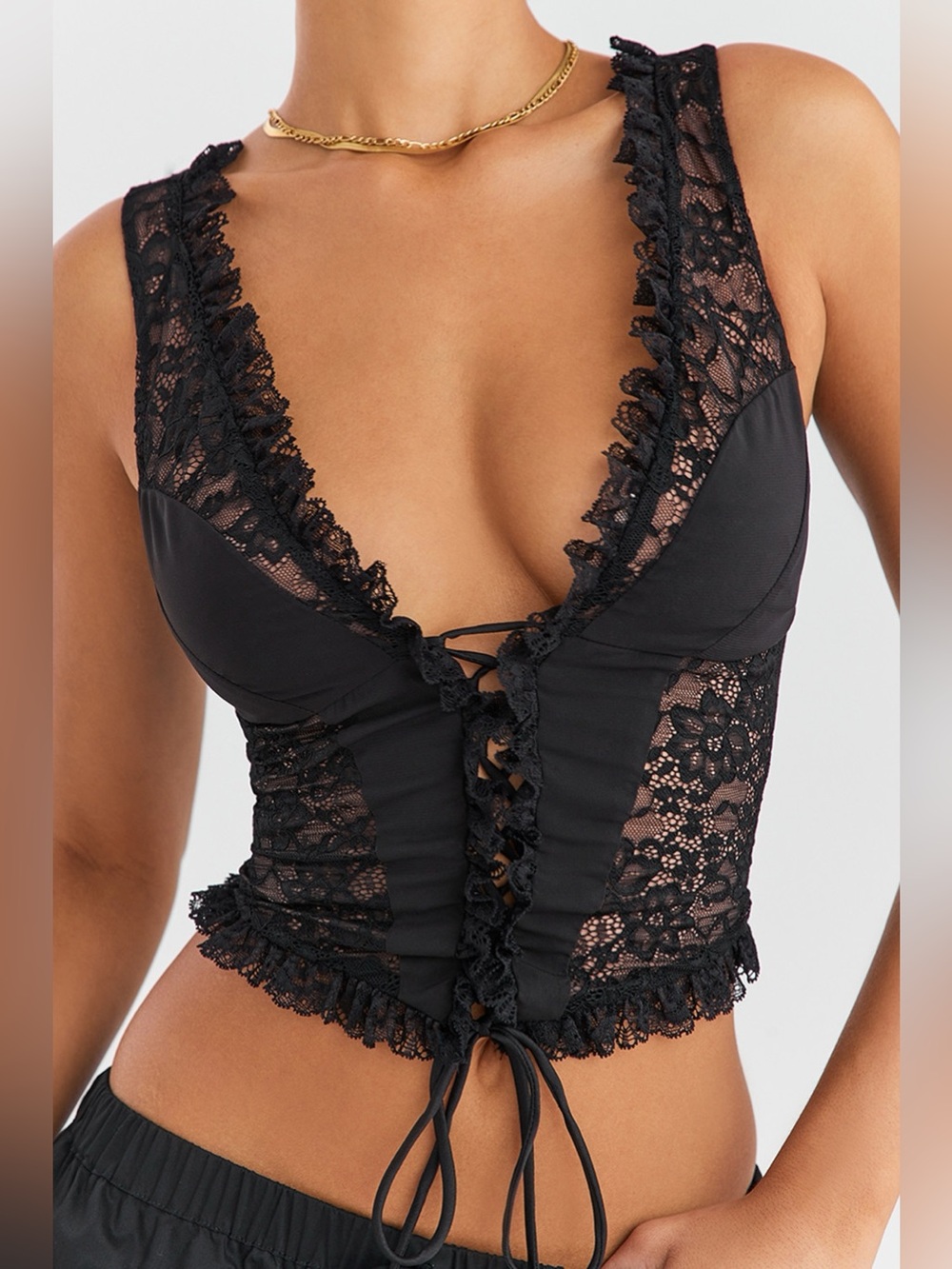 House of CB Mistress Rocks Black Lace Top XS NWT